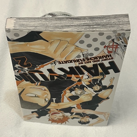 Haikyuu!! Manga Volumes 1 and 2 Paperback Books by Haruichi Furudate - Picture 15 of 16